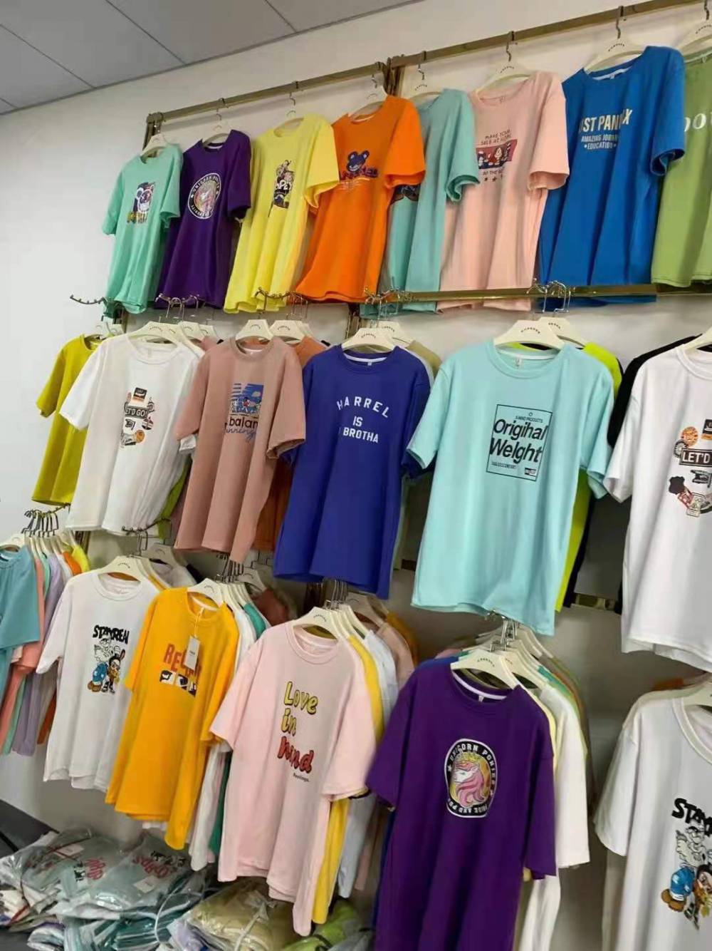 江西吉安安福与广州沙河 短袖韩版女衫库存批发新趋势